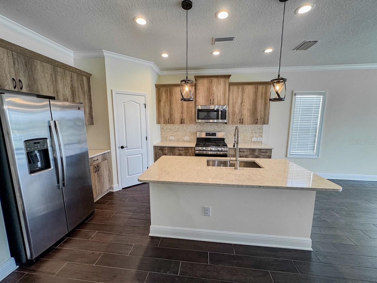 SILVERLEAF PHASE IV - Residential Lease