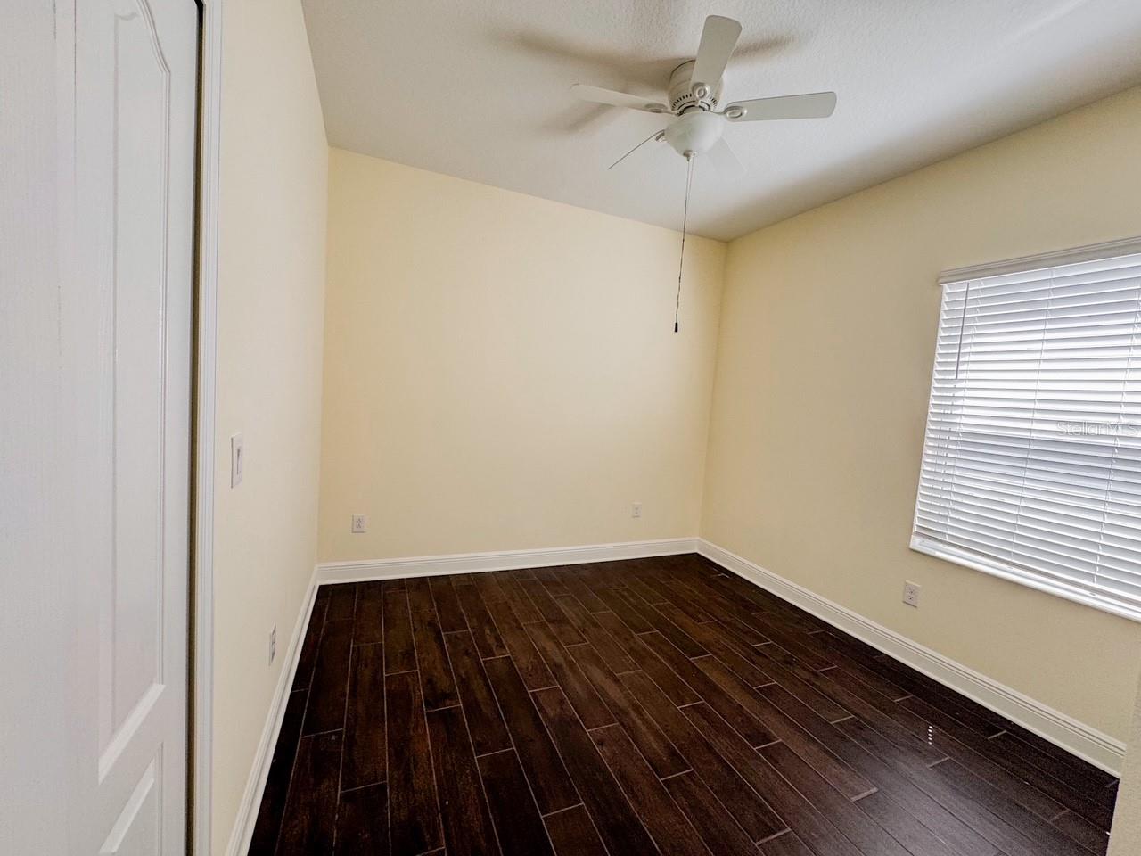 SILVERLEAF PHASE IV - Residential Lease