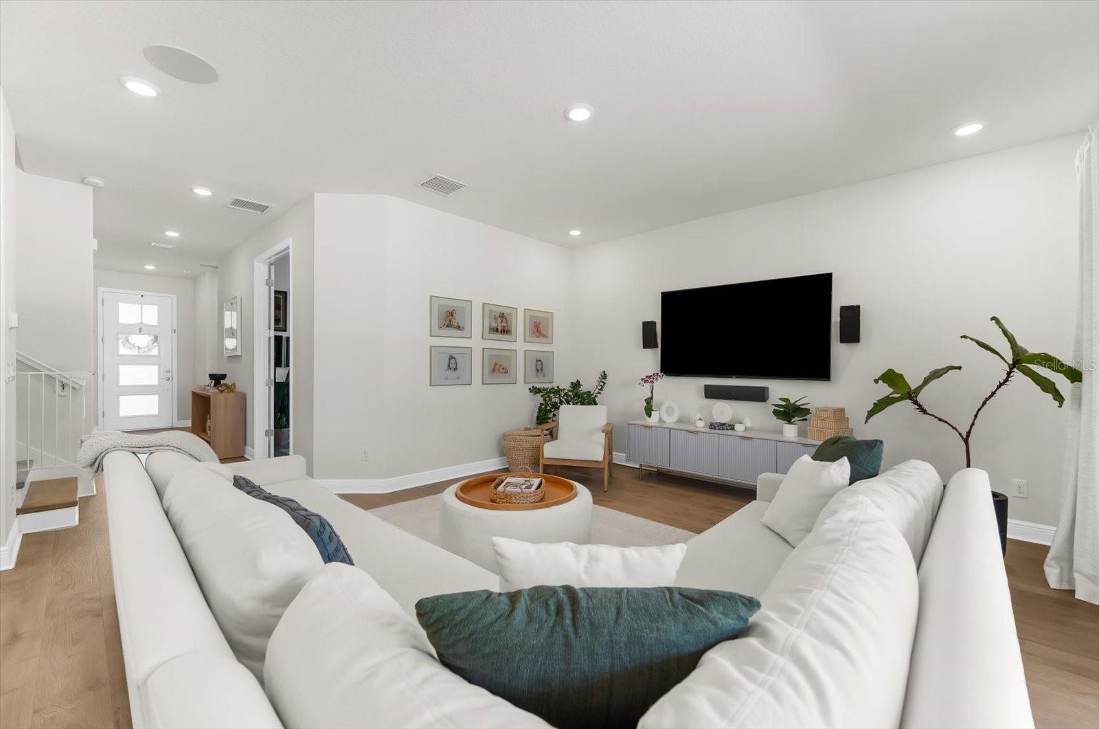 BROADMOOR PARK REV - Residential