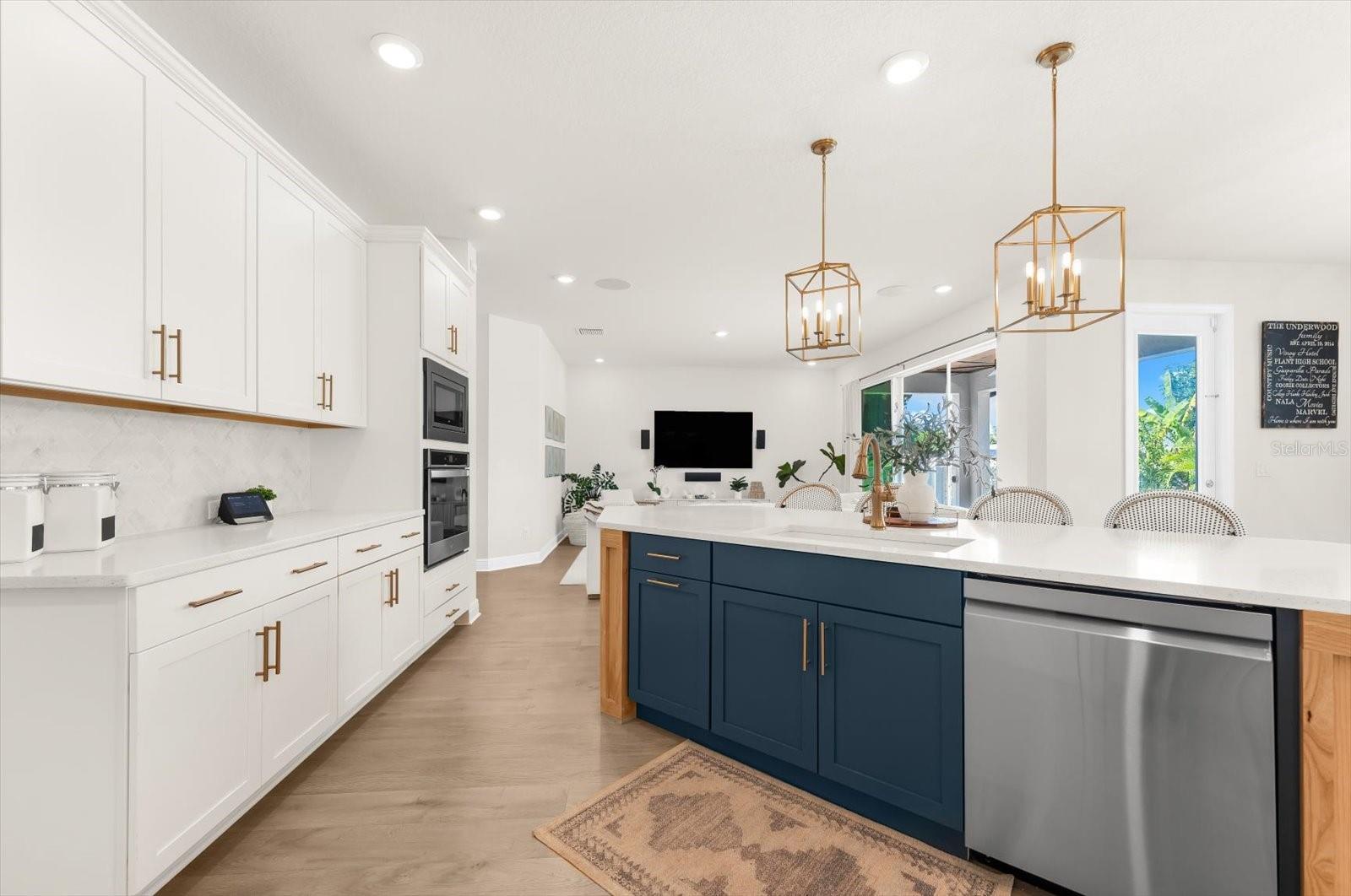 BROADMOOR PARK REV - Residential