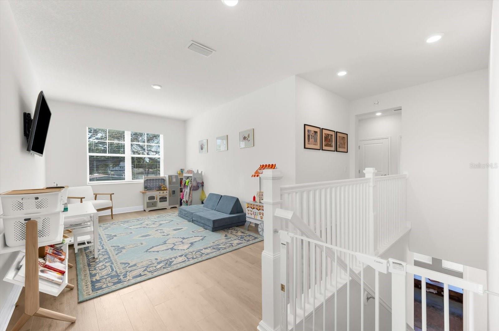 BROADMOOR PARK REV - Residential