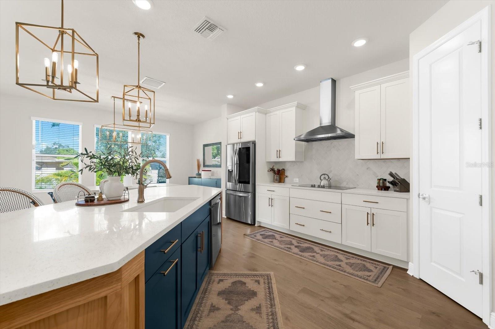 BROADMOOR PARK REV - Residential