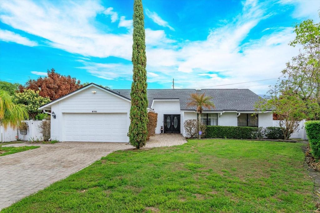 Photo of 8701 Master Link Court, Orlando, FL 32836 (MLS # O6392992)