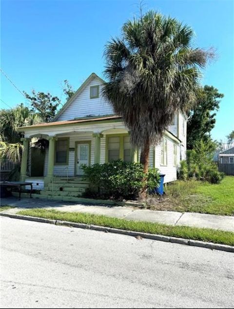 A home in TAMPA