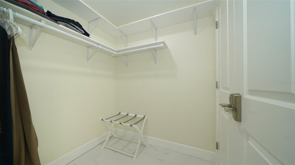 PORTOBELLO - Residential Lease