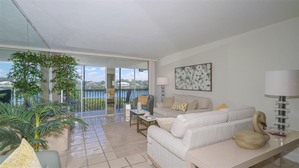 PORTOBELLO - Residential Lease