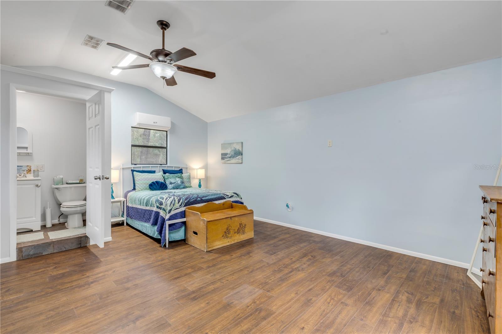 TARA TRAIL - Residential