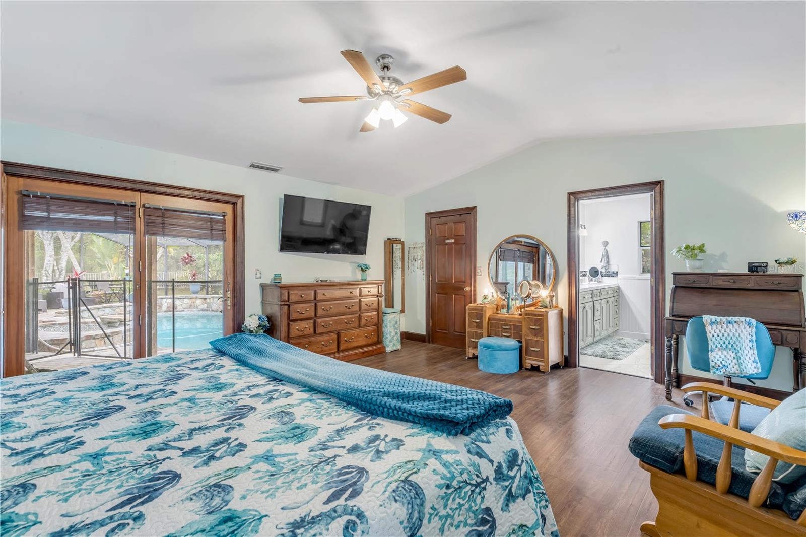 TARA TRAIL - Residential