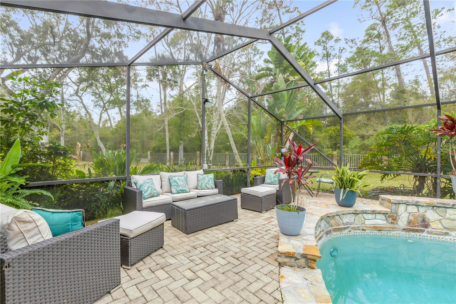 TARA TRAIL - Residential