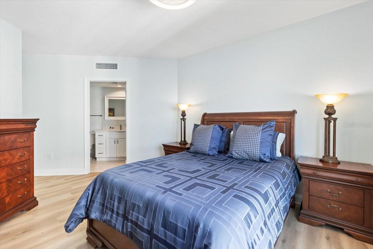 MARINA GRANDE/HALIFAX 01 - Residential