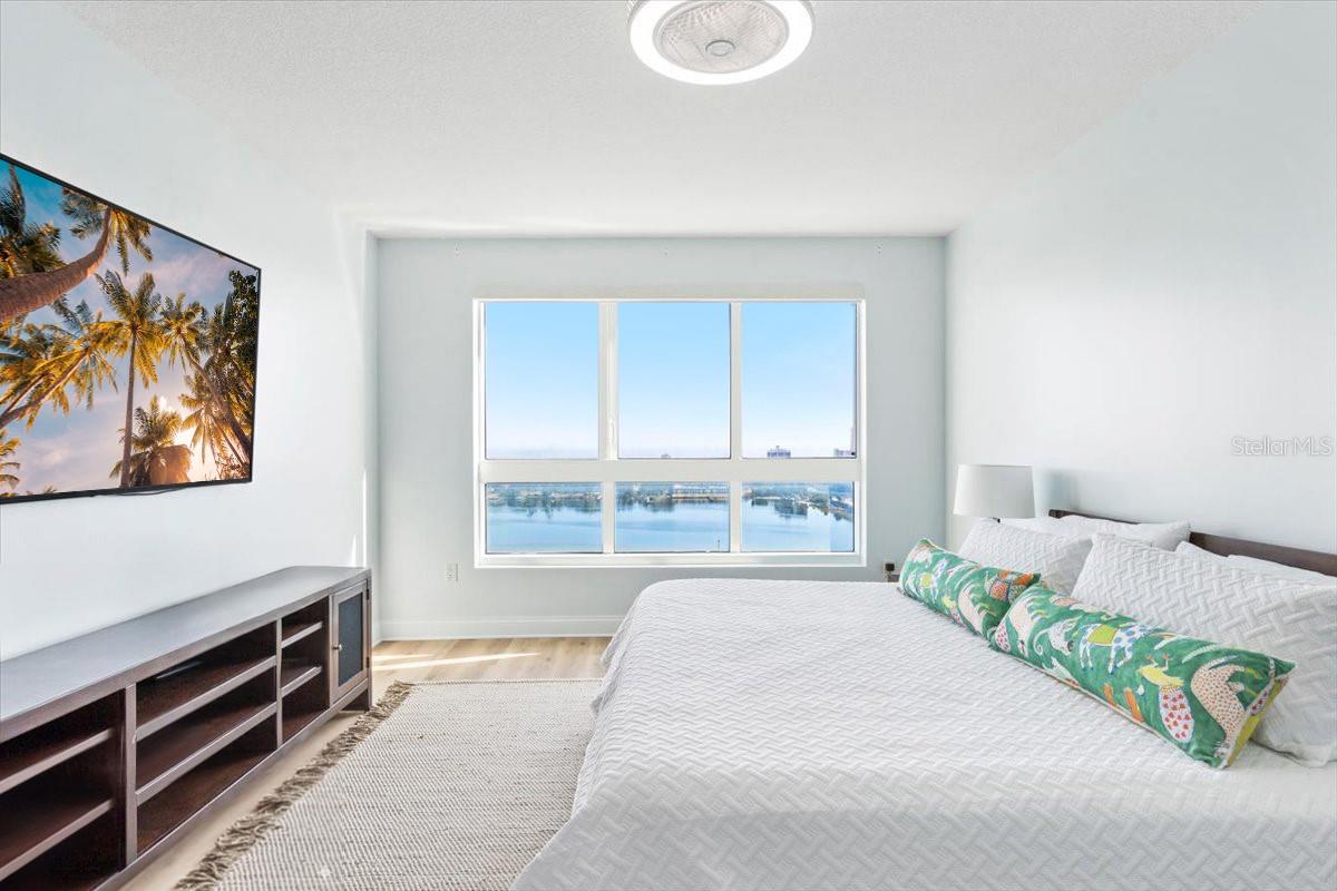 MARINA GRANDE/HALIFAX 01 - Residential