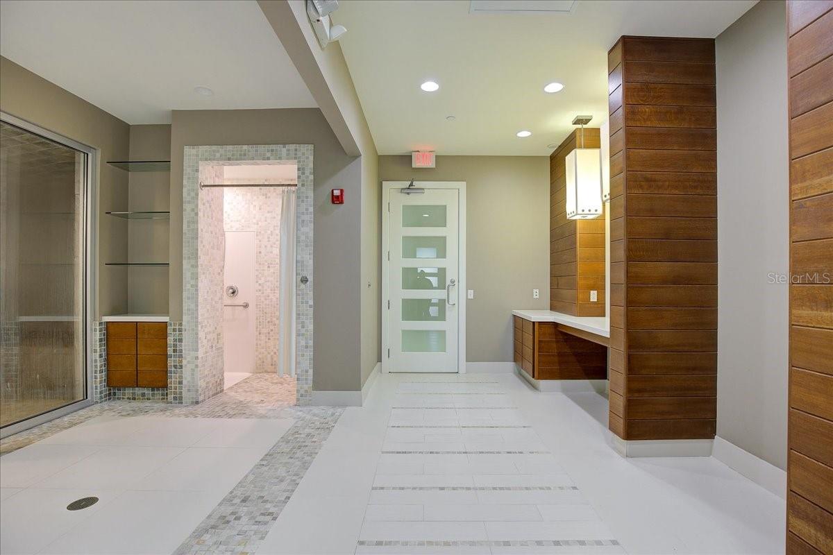 MARINA GRANDE/HALIFAX 01 - Residential