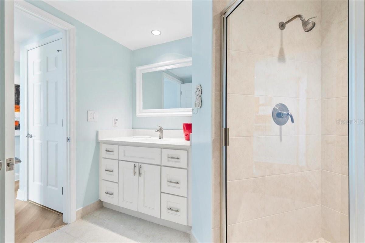 MARINA GRANDE/HALIFAX 01 - Residential