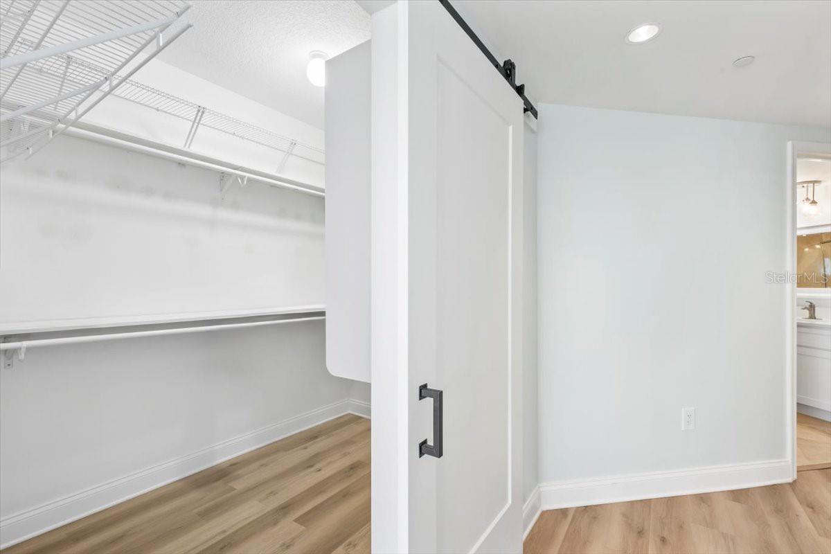 MARINA GRANDE/HALIFAX 01 - Residential