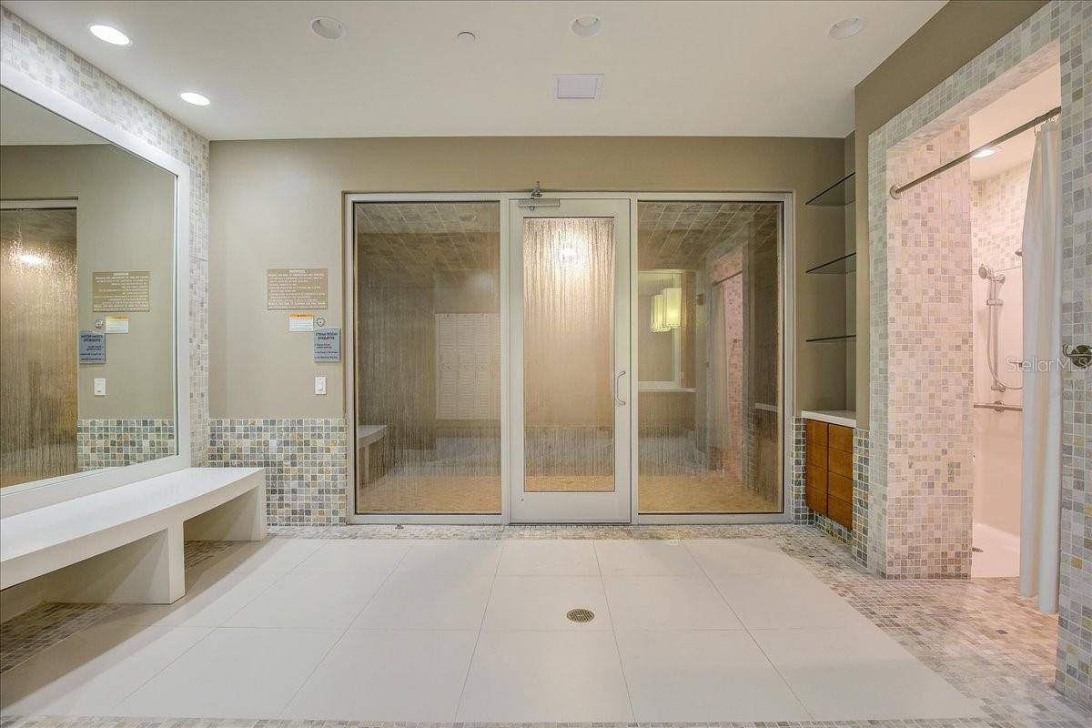 MARINA GRANDE/HALIFAX 01 - Residential