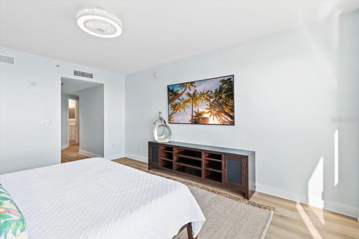 MARINA GRANDE/HALIFAX 01 - Residential