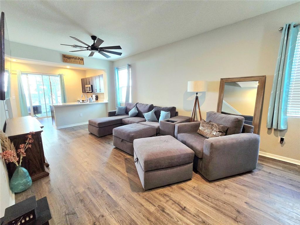 Photo of 6334 Fairmont Lane, Palmetto, FL 34221 (MLS # A4671990)