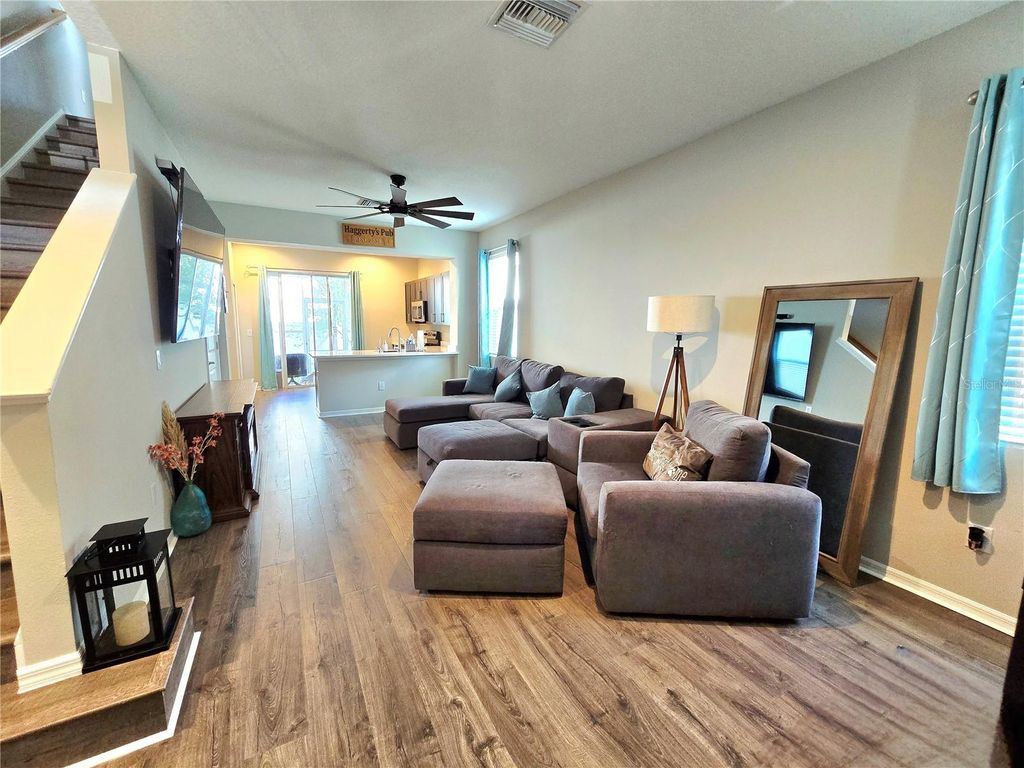 Photo of 6334 Fairmont Lane, Palmetto, FL 34221 (MLS # A4671990)