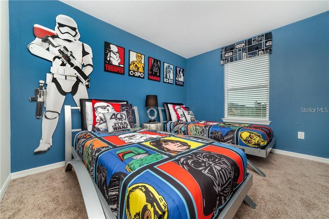 SOLARA RESORT - Residential Lease