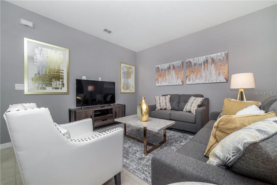 SOLARA RESORT - Residential Lease