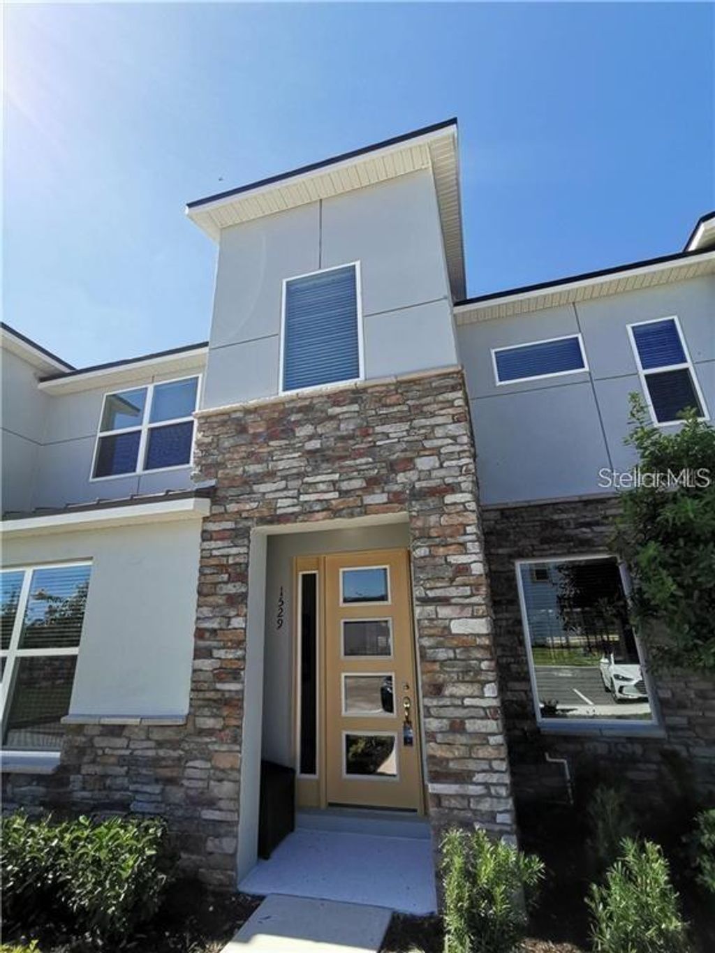 Photo of 1529 Carey Palm Circle, Kissimmee, FL 34747 (MLS # O6363596)