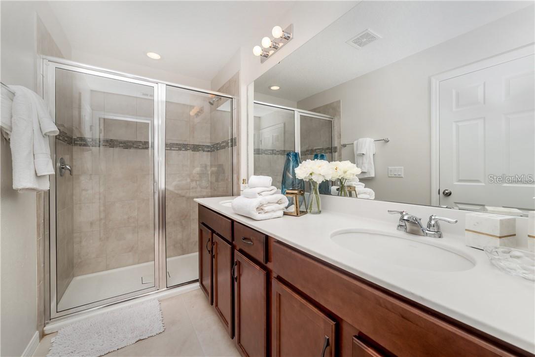 SOLARA RESORT - Residential Lease