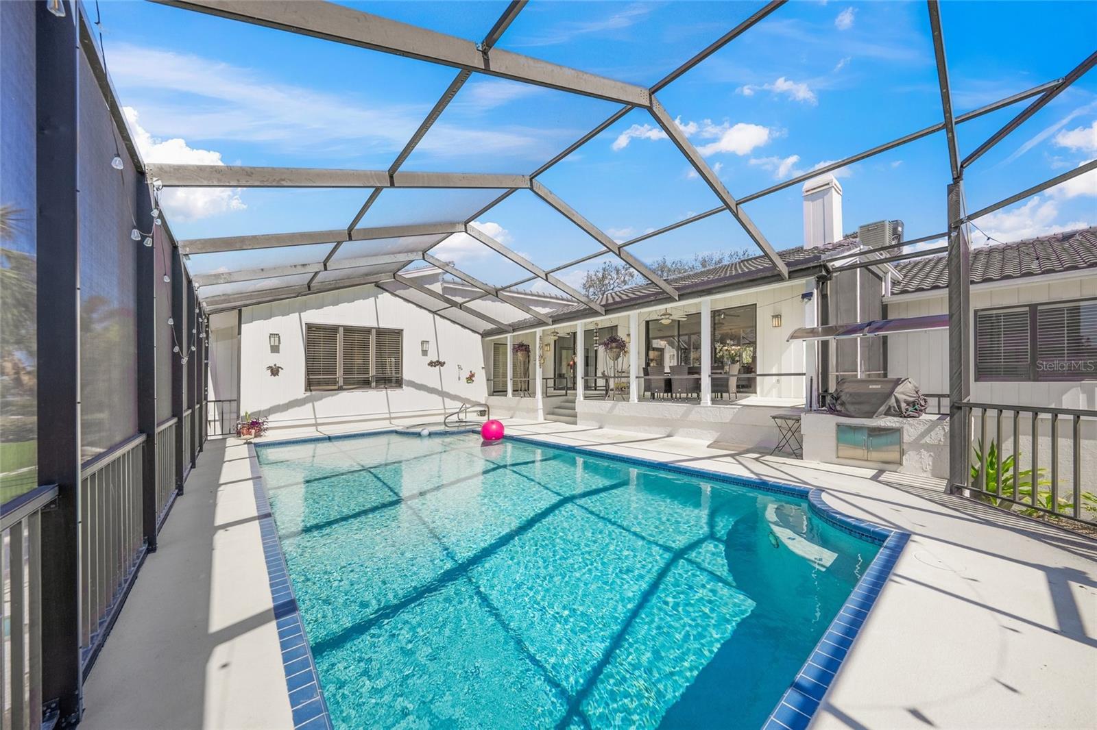 BAY ISLES - Residential