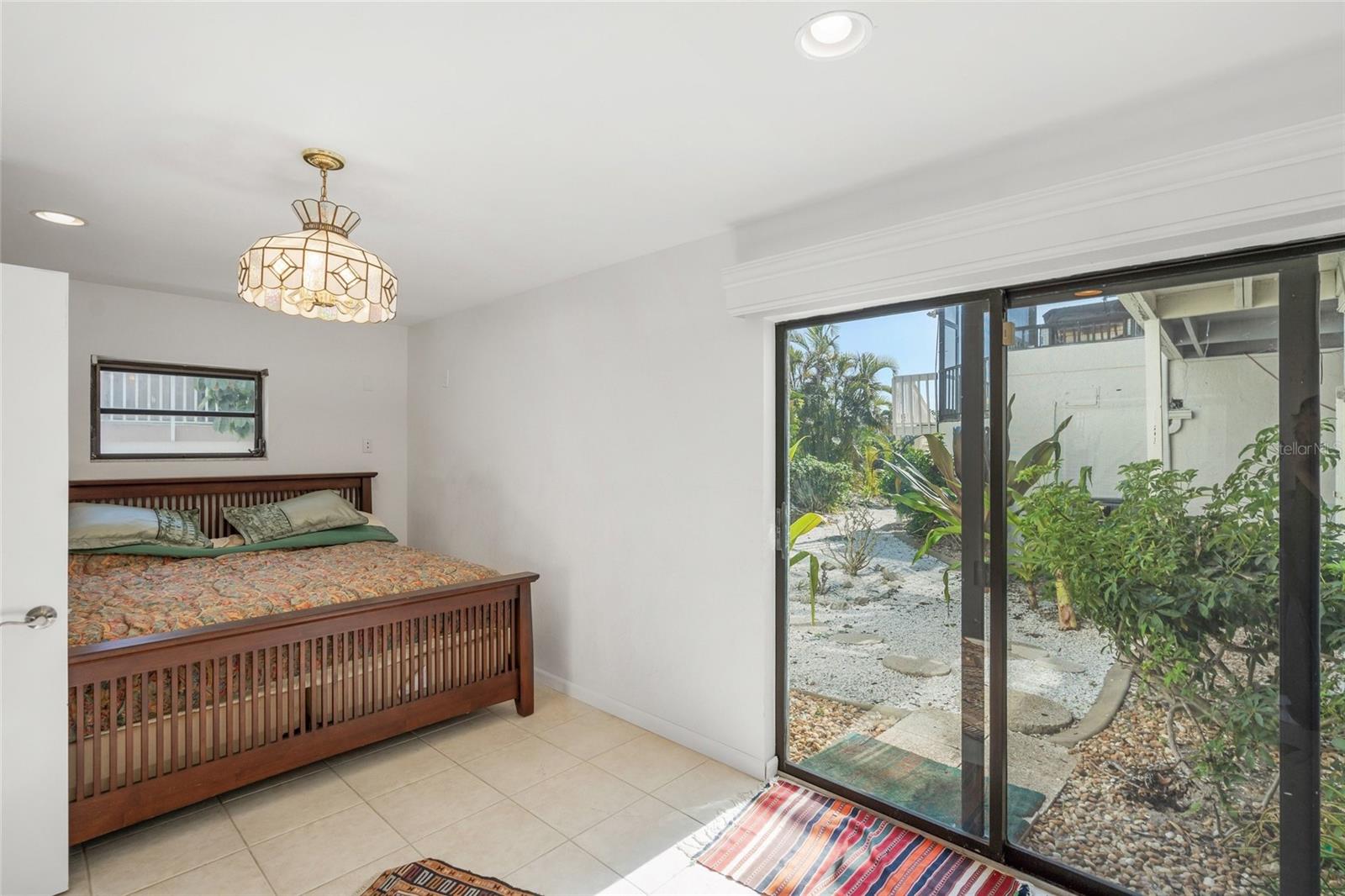 BAY ISLES - Residential