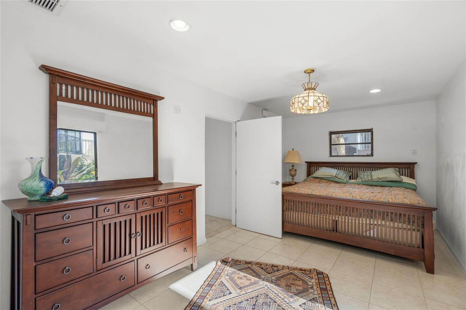 BAY ISLES - Residential