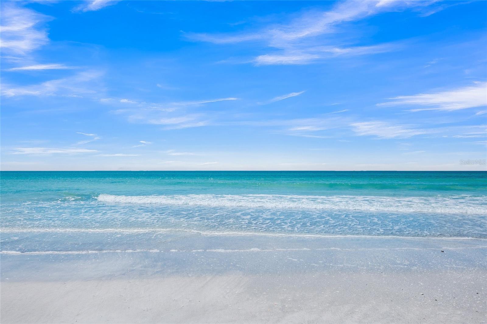 BAY ISLES - Residential