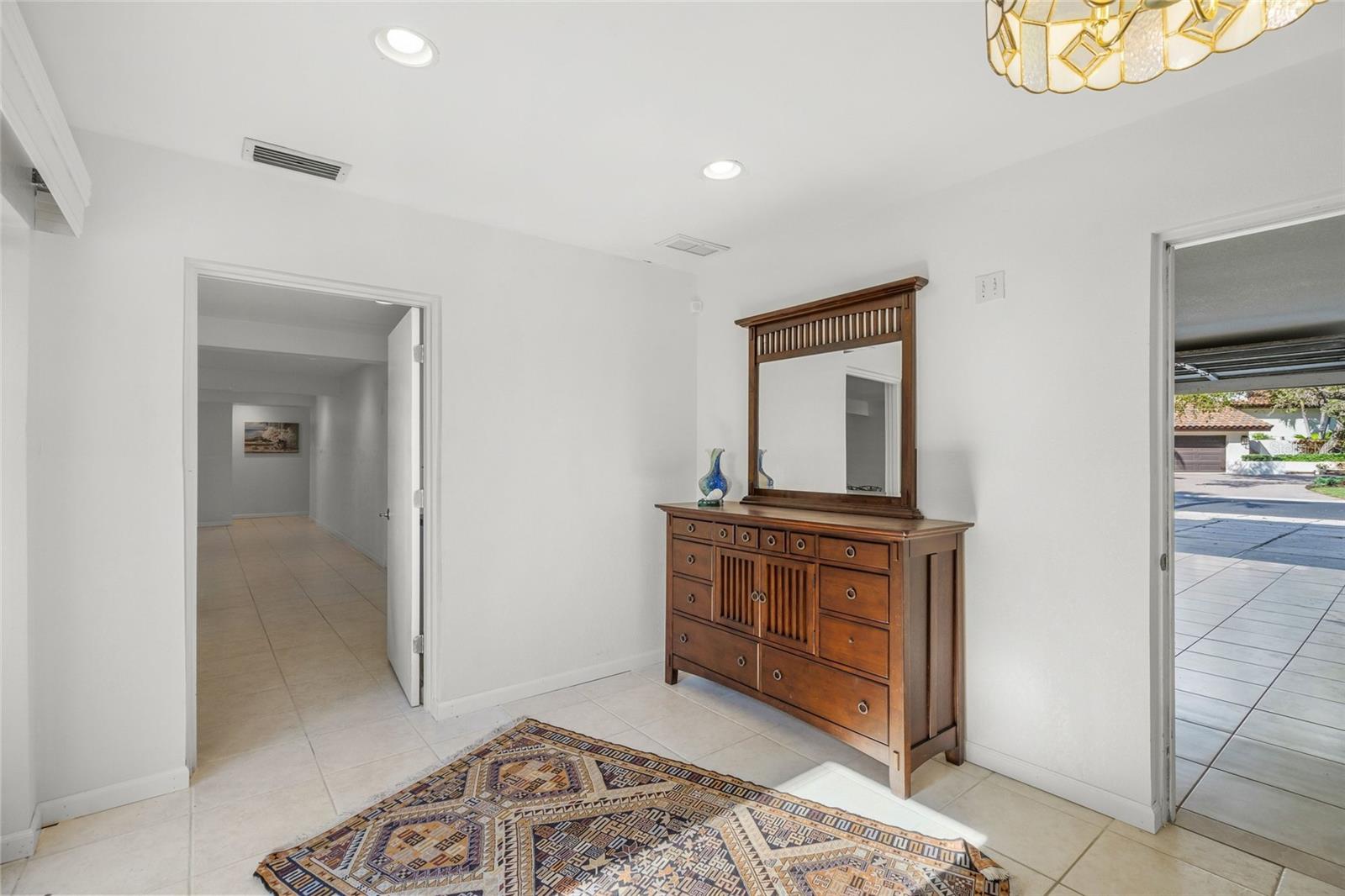 BAY ISLES - Residential