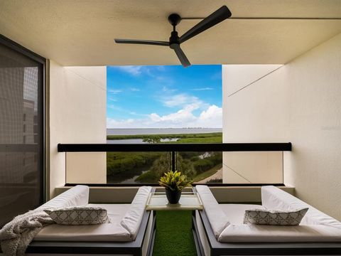 A home in LONGBOAT KEY