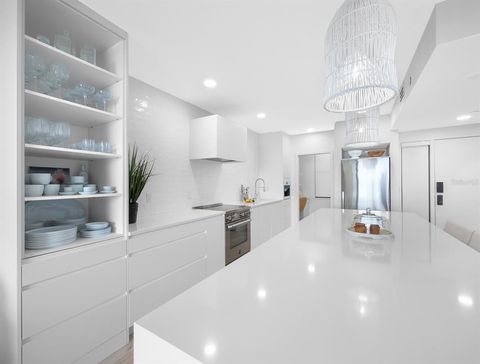 A home in LONGBOAT KEY
