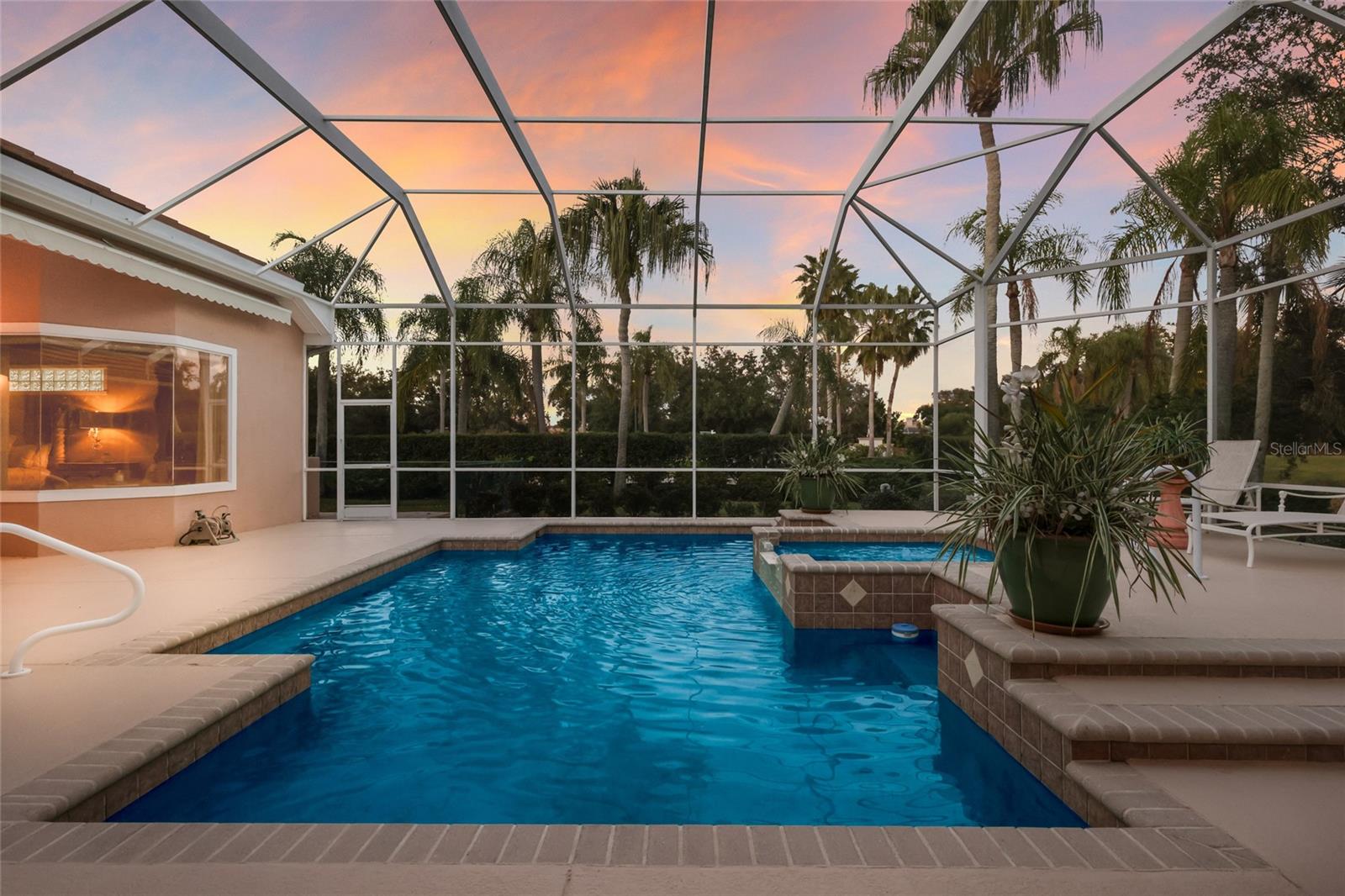 UNIVERSITY PARK - Residential