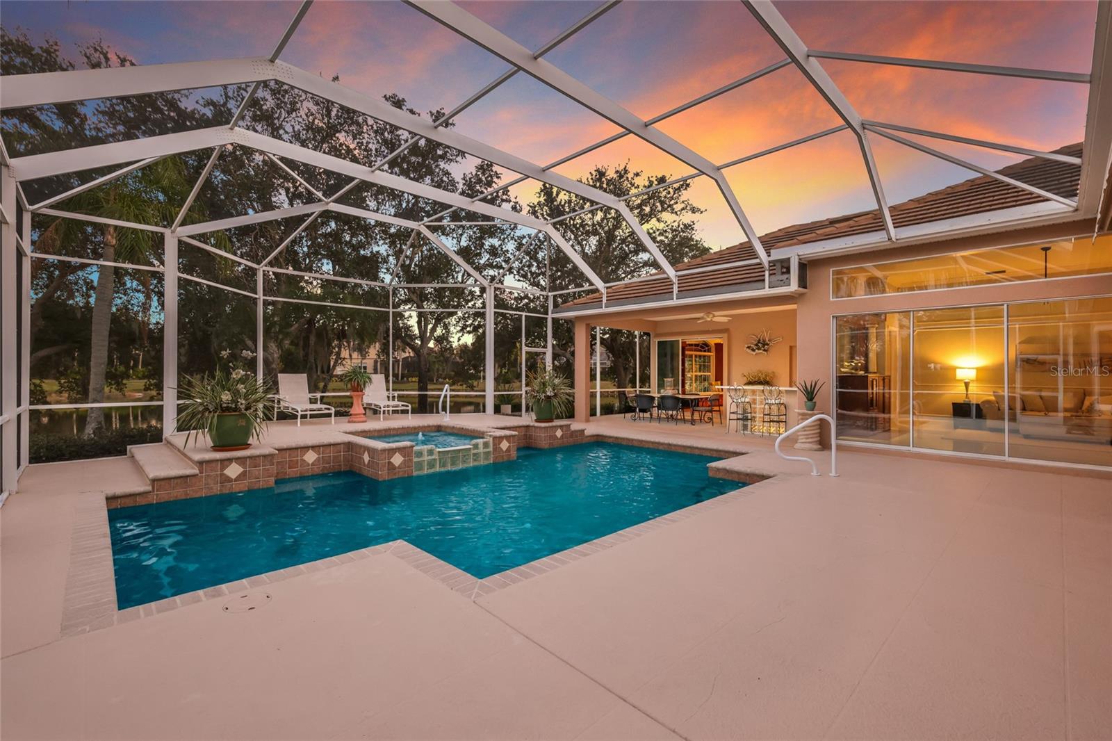 UNIVERSITY PARK - Residential