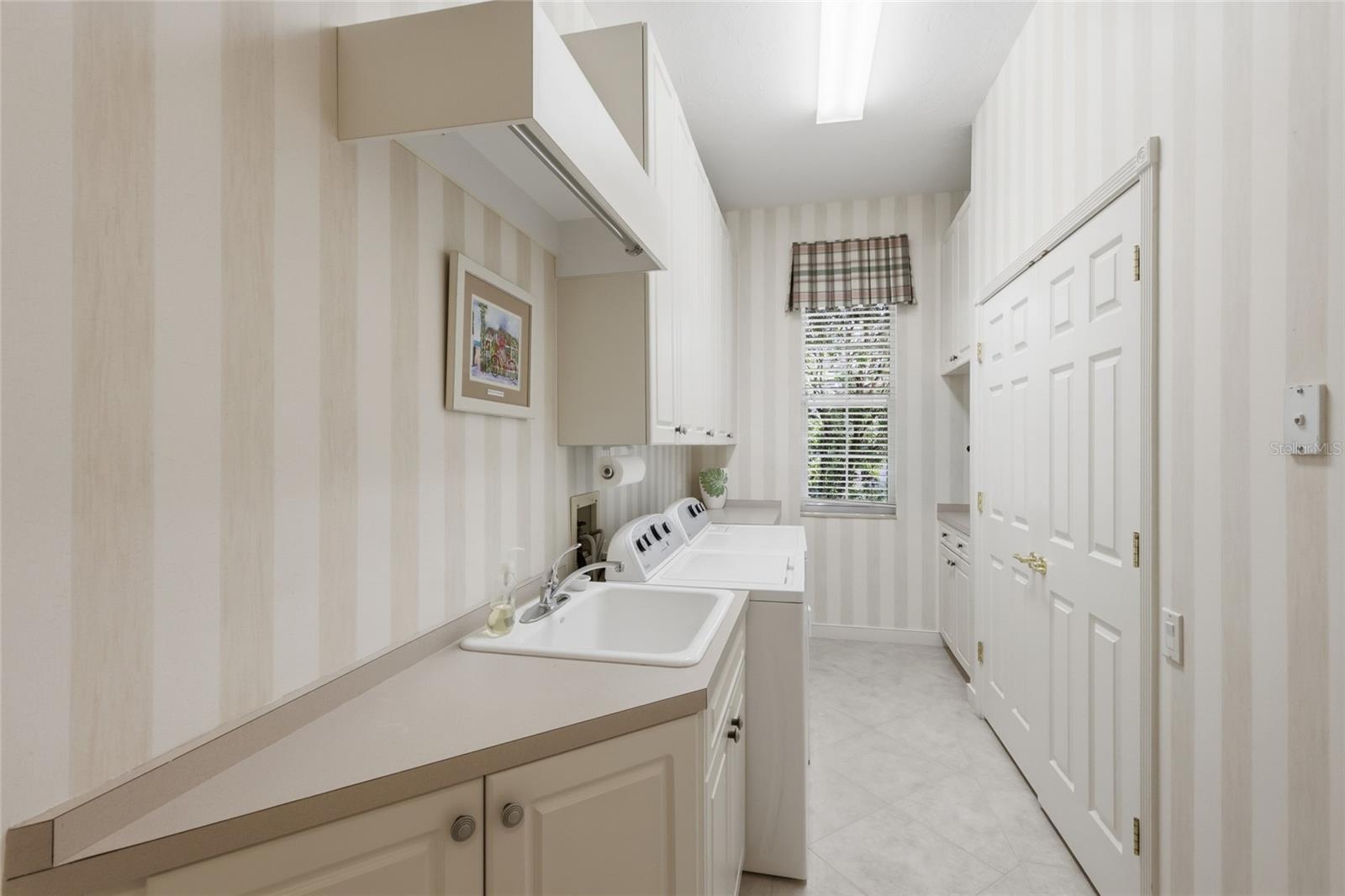 UNIVERSITY PARK - Residential