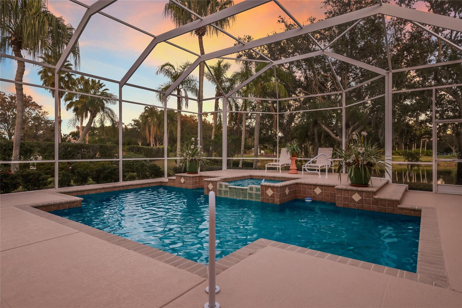 UNIVERSITY PARK - Residential