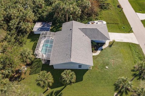 A home in PORT CHARLOTTE