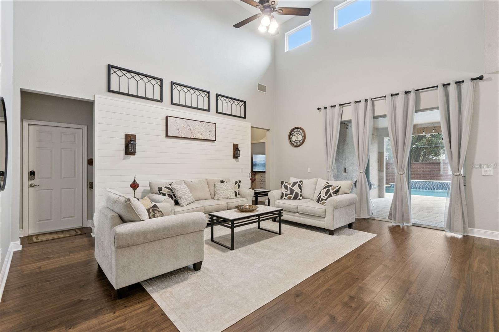 AVALON RESERVE VILLAGE 1 - Residential