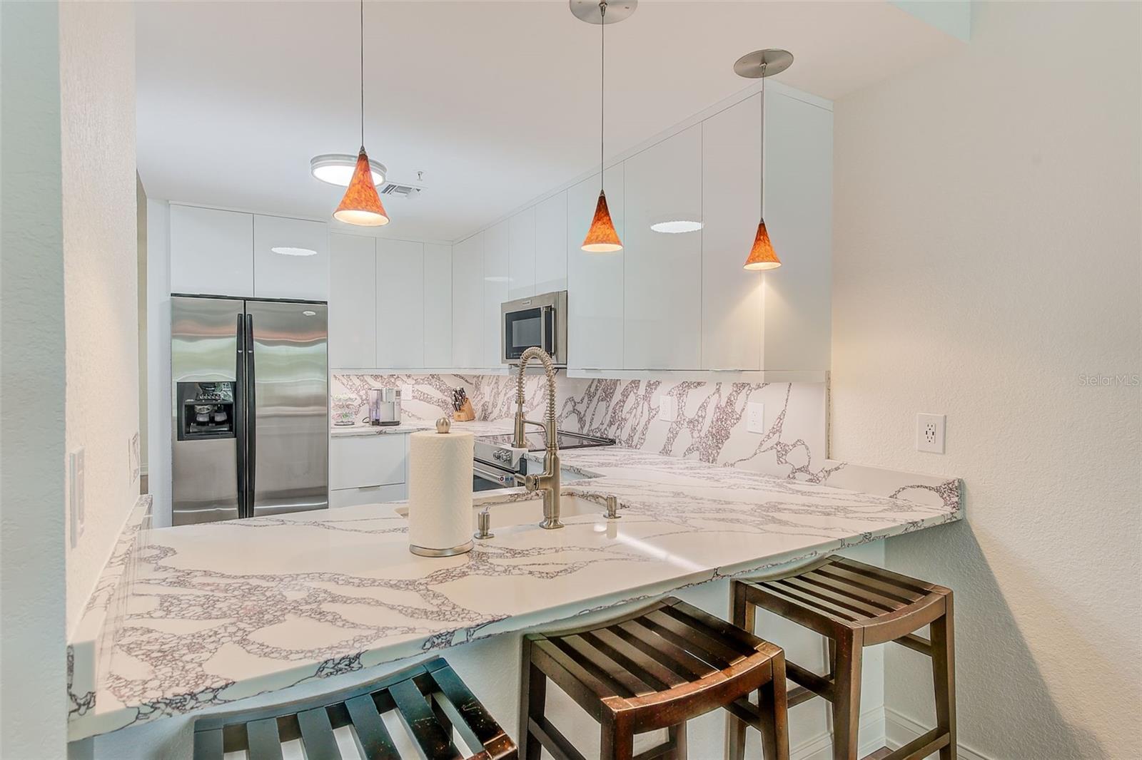 BAYSIDE OAKS - Residential