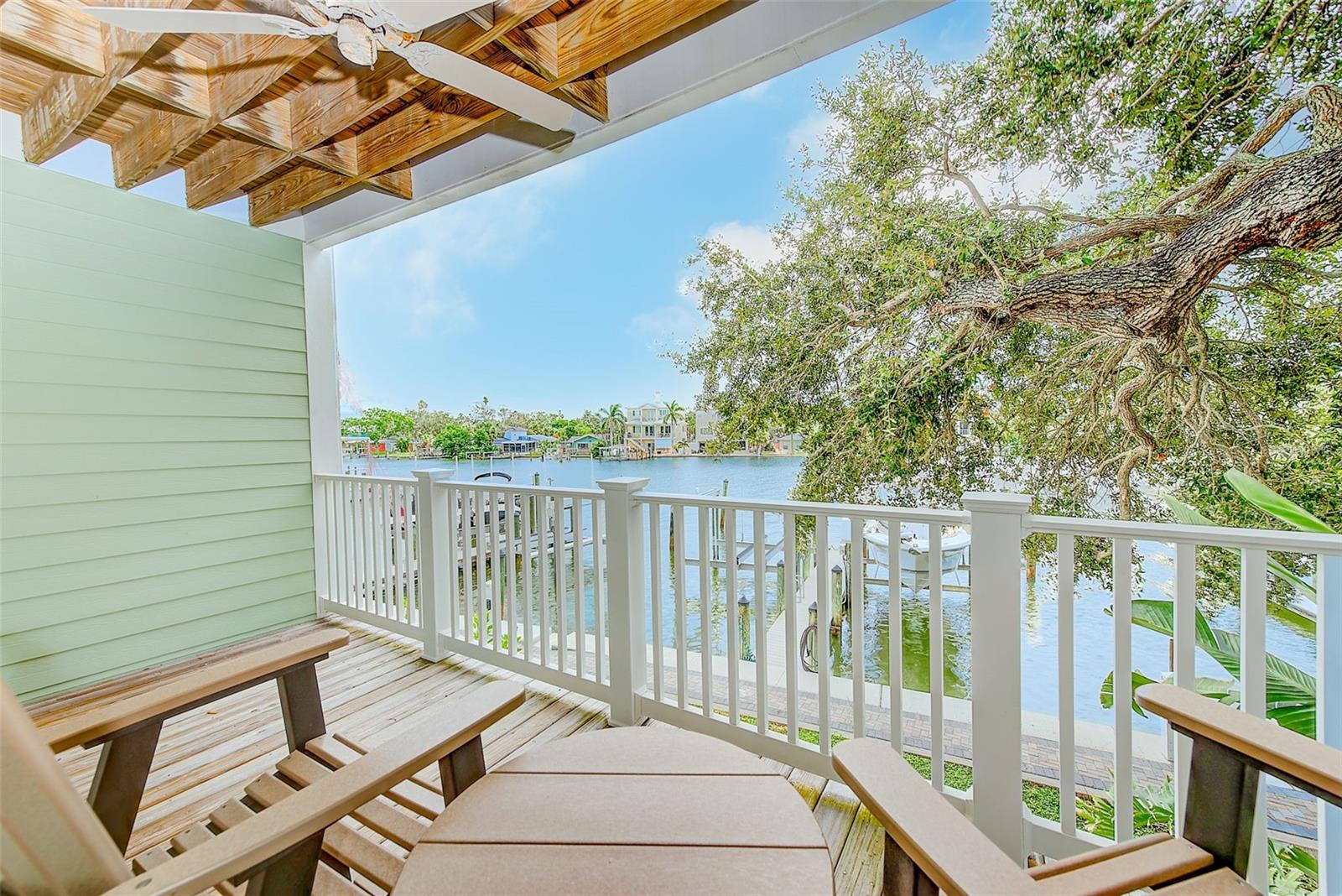 BAYSIDE OAKS - Residential