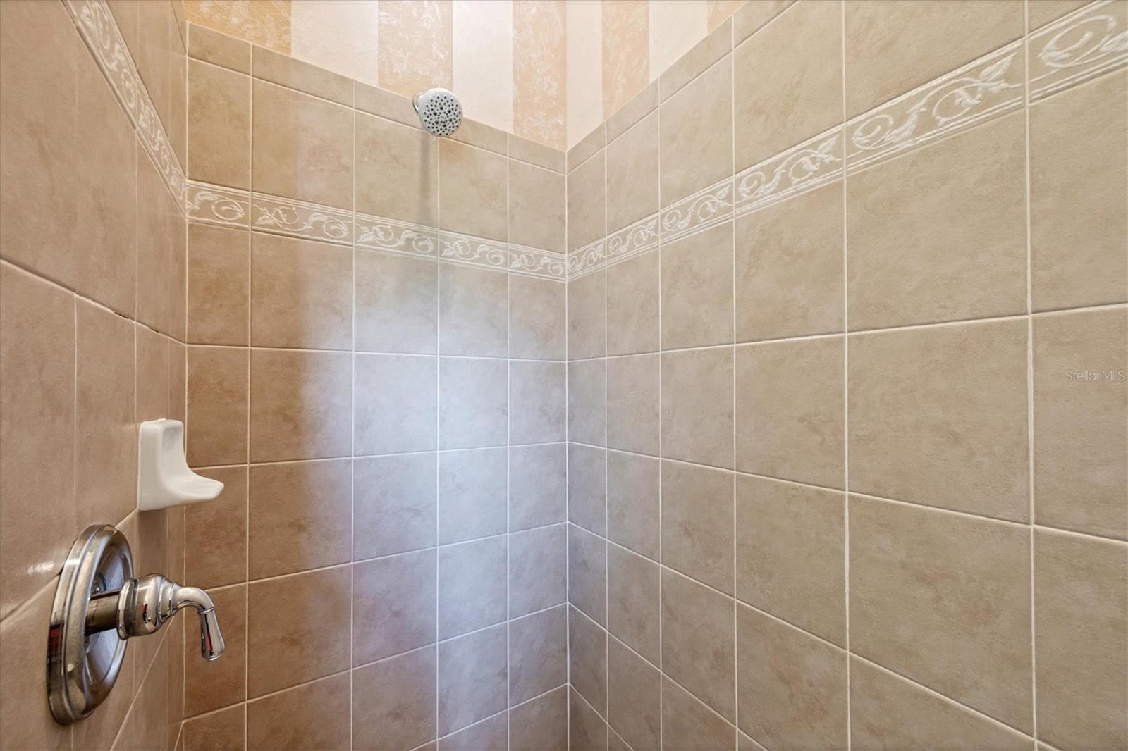 BUCKINGHAM MEADOWS ST ANDREWS E PLANTATION PH - Residential