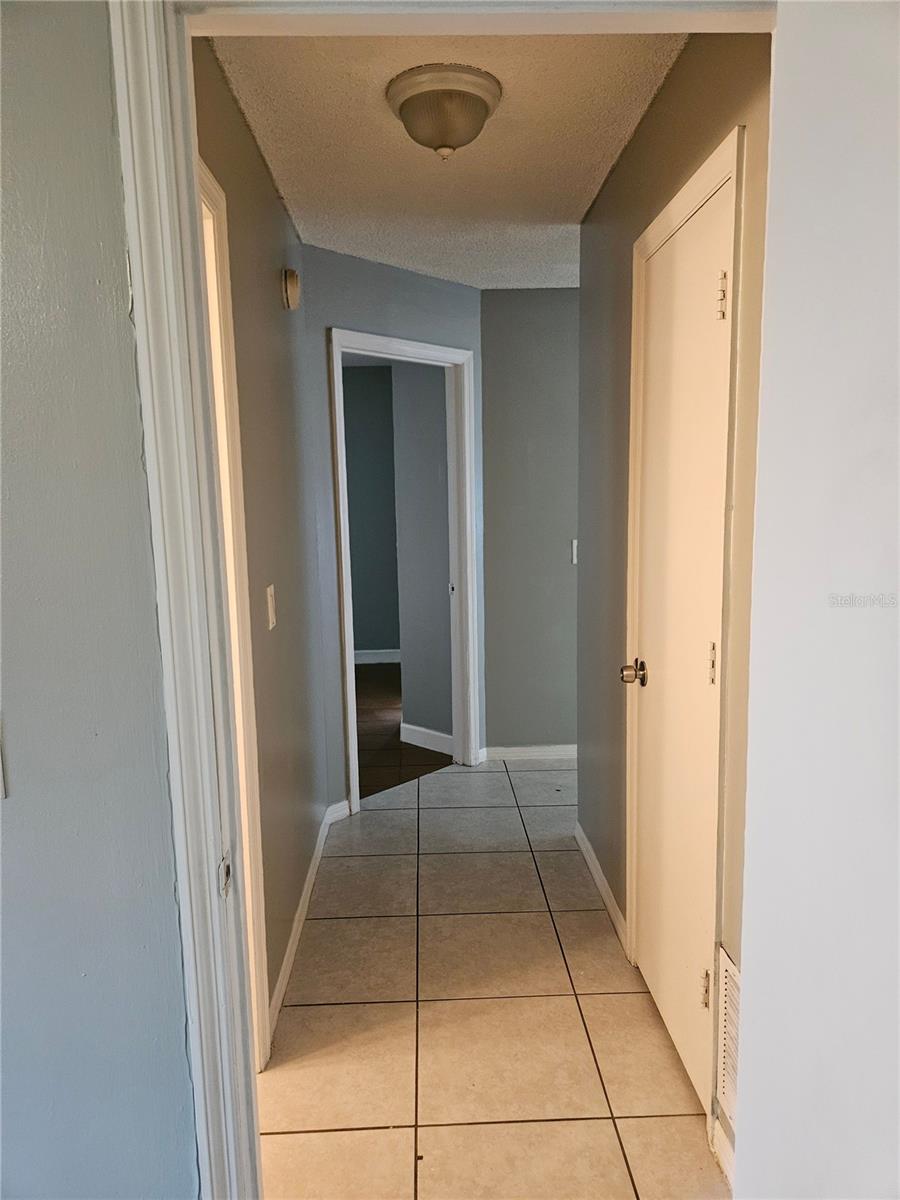 SUTTON RIDGE PH 01 - Residential Lease