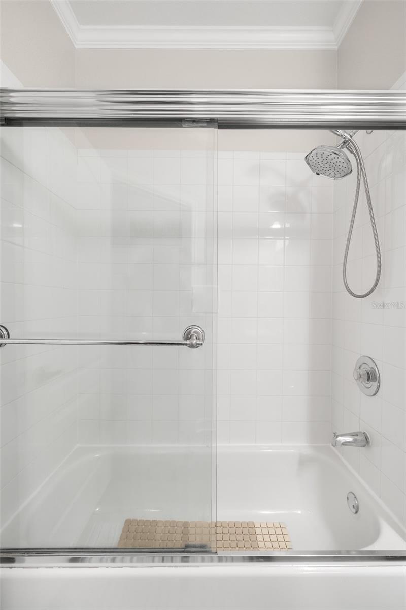 ISLAND PLACE A CONDO - Residential Lease