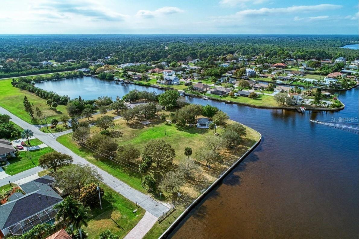 PORT CHARLOTTE SEC 060 - Land