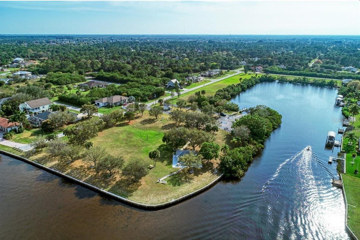 PORT CHARLOTTE SEC 060 - Land