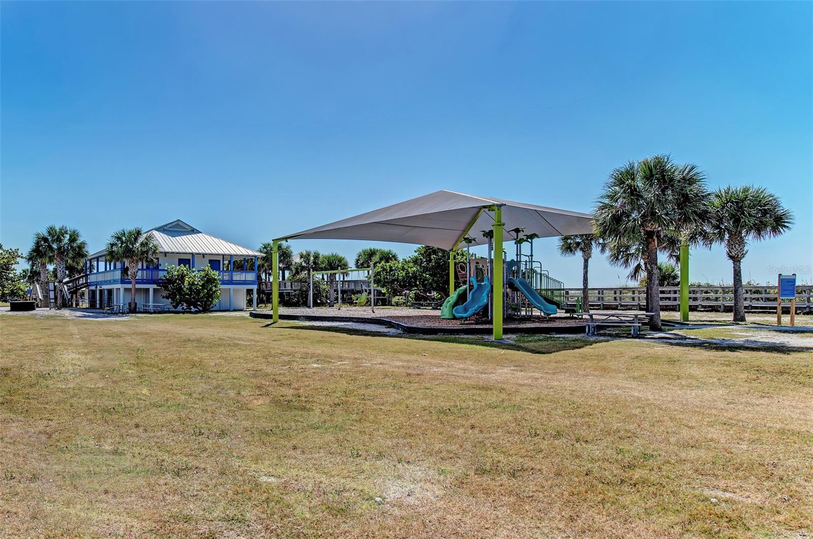 PORT CHARLOTTE SEC 060 - Land