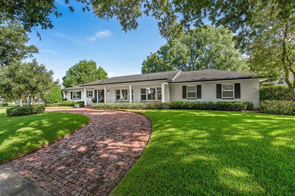 Photo of 1613 Bimini Drive, Orlando, FL 32806 (MLS # O6426911)