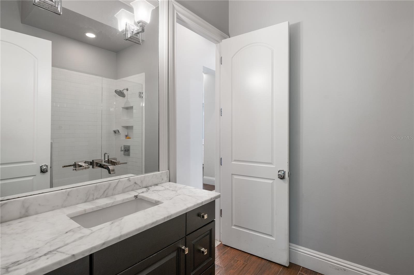 KEENES POINTE 46/104 - Residential