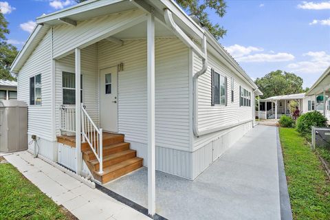 A home in BRADENTON